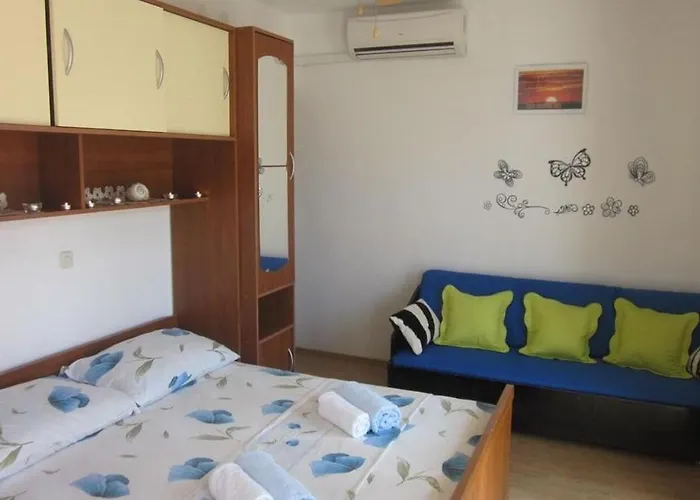 And Dar Апартаменти *